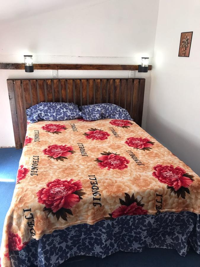 Krieger Haus Hostel Пуерто Игуасу Екстериор снимка