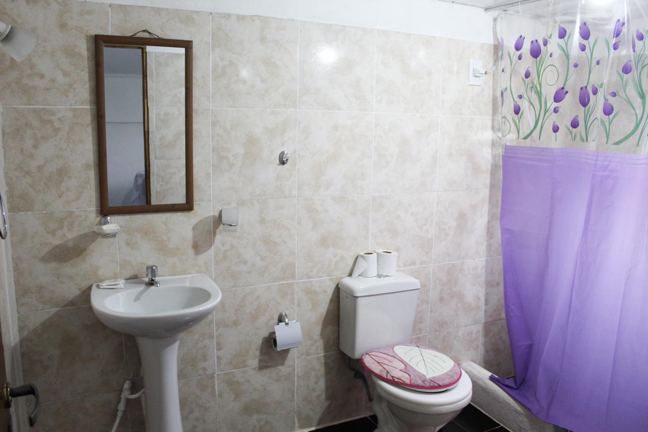 Krieger Haus Hostel Пуерто Игуасу Екстериор снимка