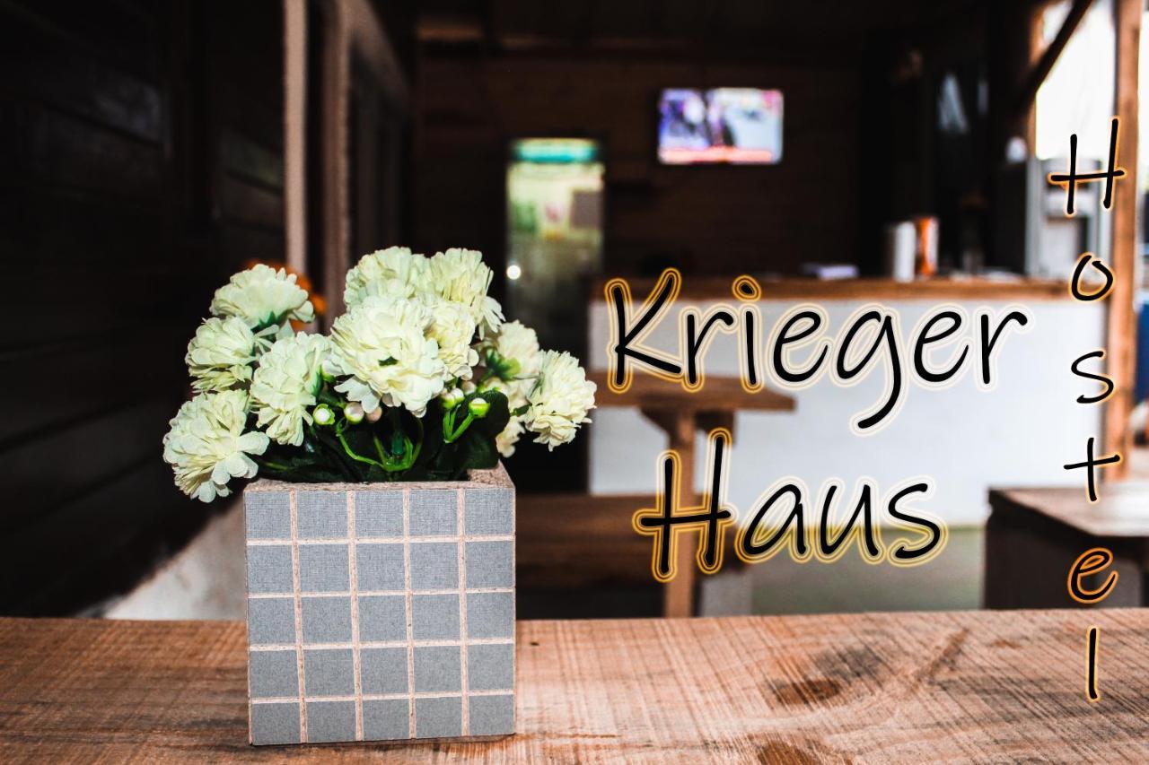 Krieger Haus Hostel Пуерто Игуасу Екстериор снимка