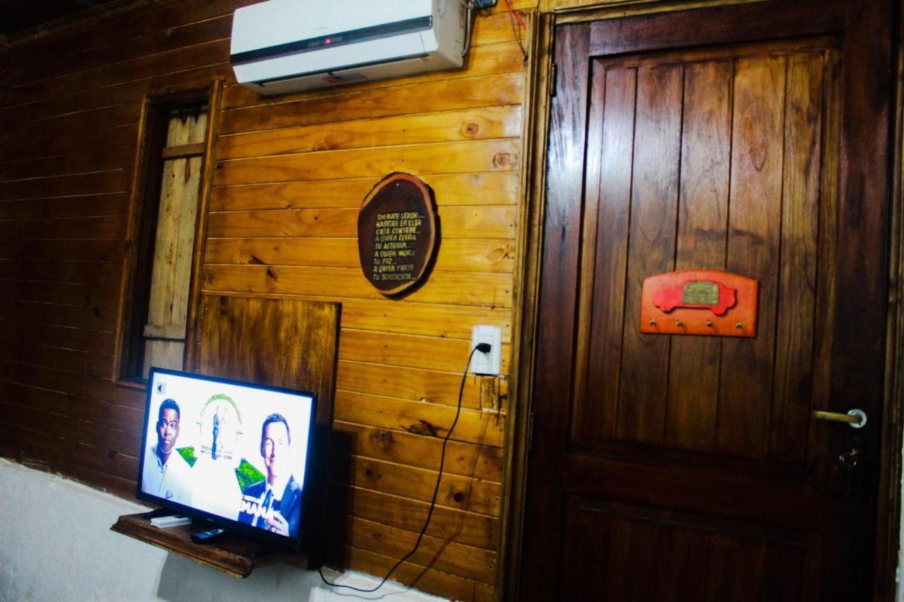 Krieger Haus Hostel Пуерто Игуасу Екстериор снимка