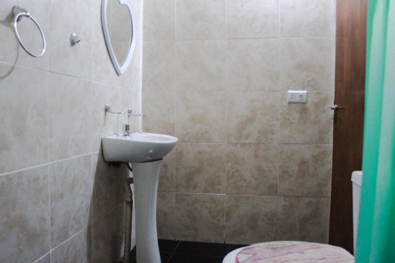 Krieger Haus Hostel Пуерто Игуасу Екстериор снимка