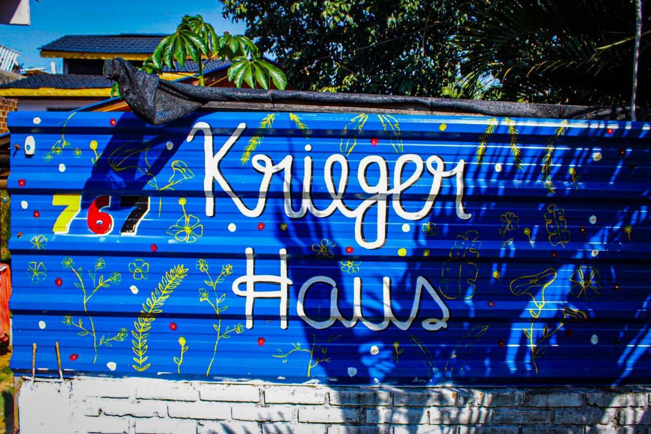 Krieger Haus Hostel Пуерто Игуасу Екстериор снимка