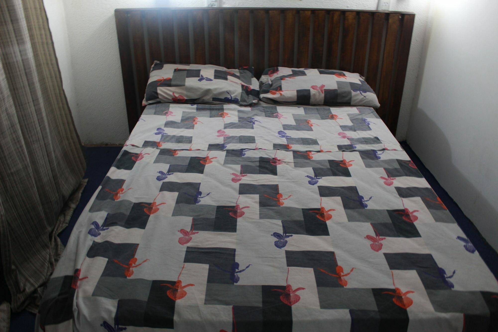 Krieger Haus Hostel Пуерто Игуасу Екстериор снимка